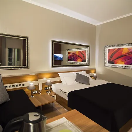 Wimbledon Garni Concept 4*